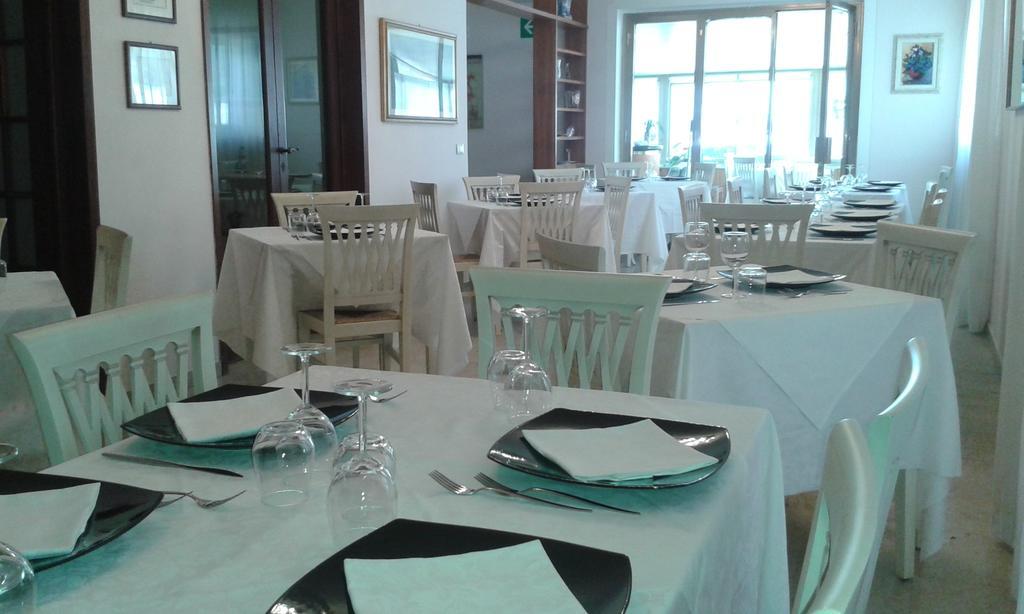 Hotel Ristorante La Terrazza 利多迪卡马约雷 外观 照片